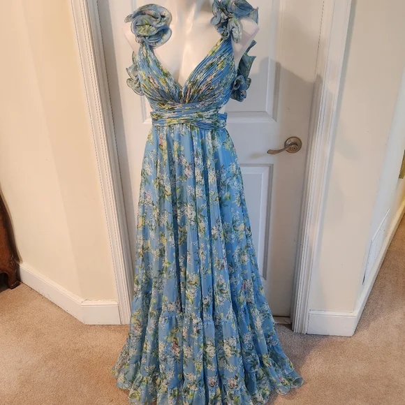 mac duggal blue floral dress Mac Duggal Women's Brocade Scoop Neck Sleeveless Floral Gown - Blue - Size 12 main image 1